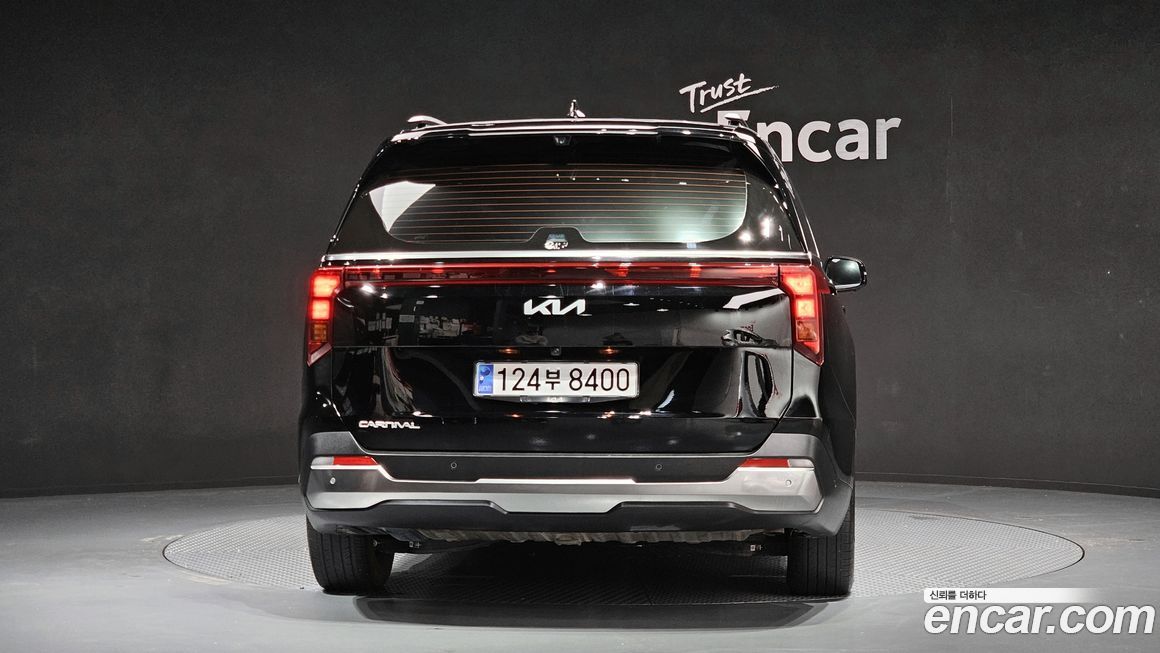 Kia Canival 2025