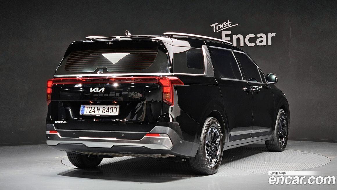Kia Canival 2025