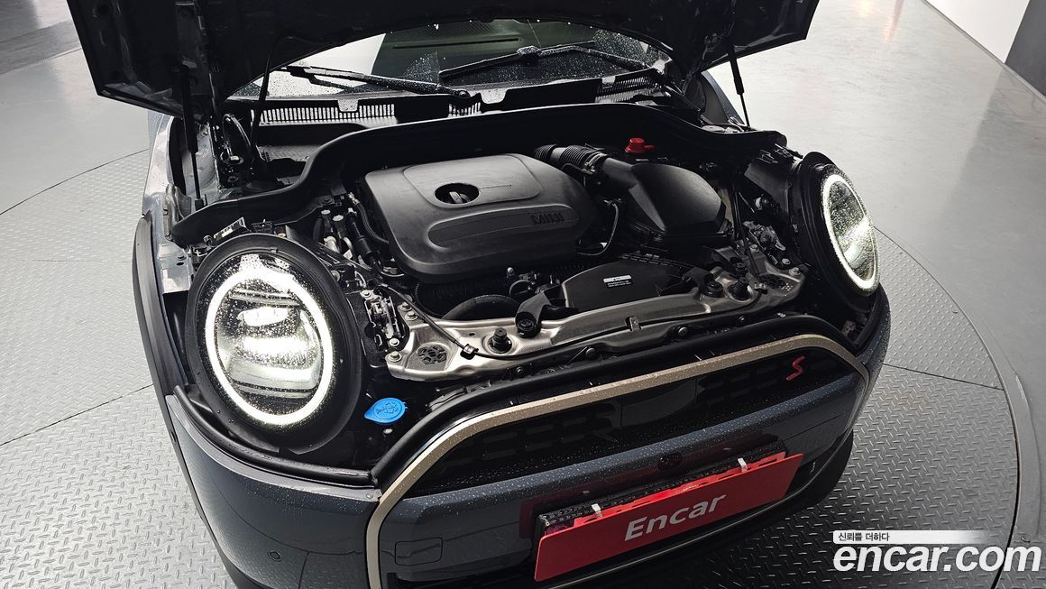 Mini Cooper Convertible 2025