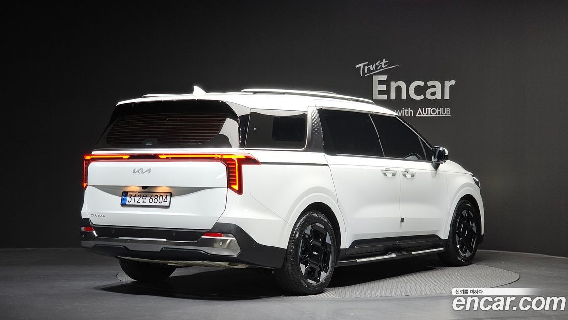Kia Canival 2025