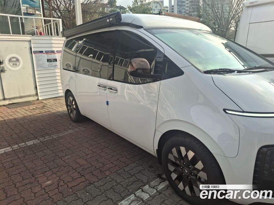 Hyundai Staria 2024