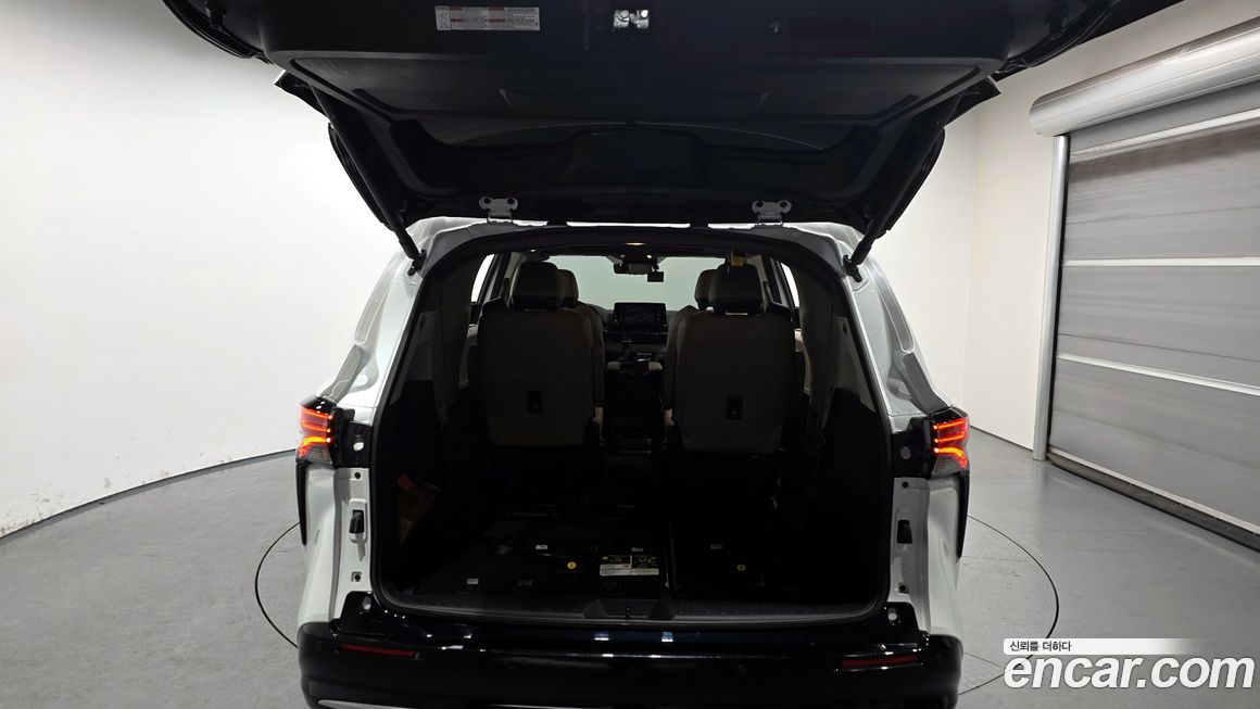Toyota Sienna 2024