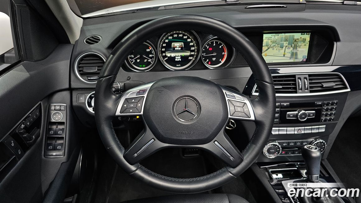 Mercedes-Benz C-Class 2013