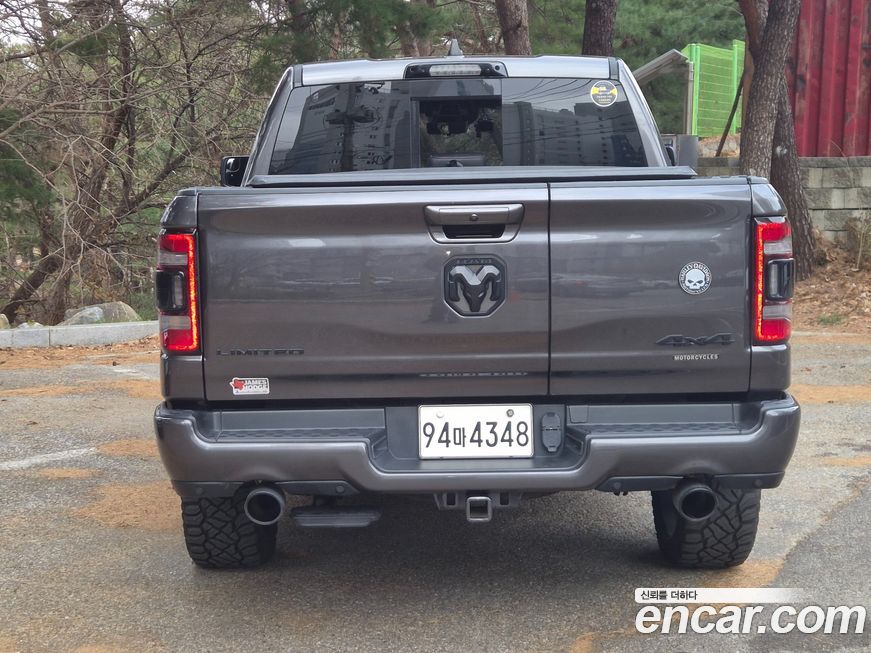 Dodge Ram Pick Up 2021