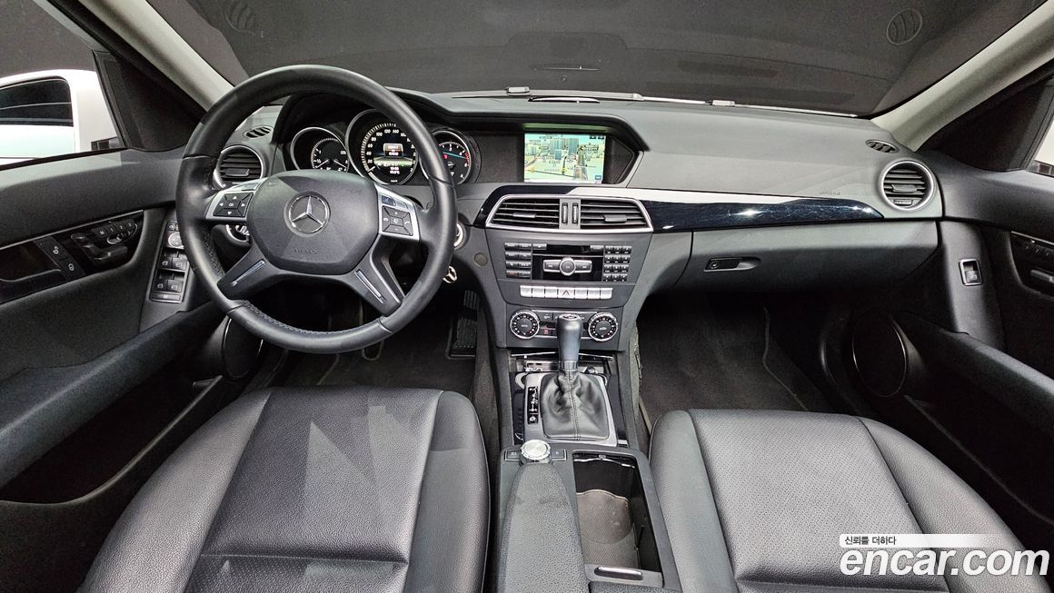 Mercedes-Benz C-Class 2013
