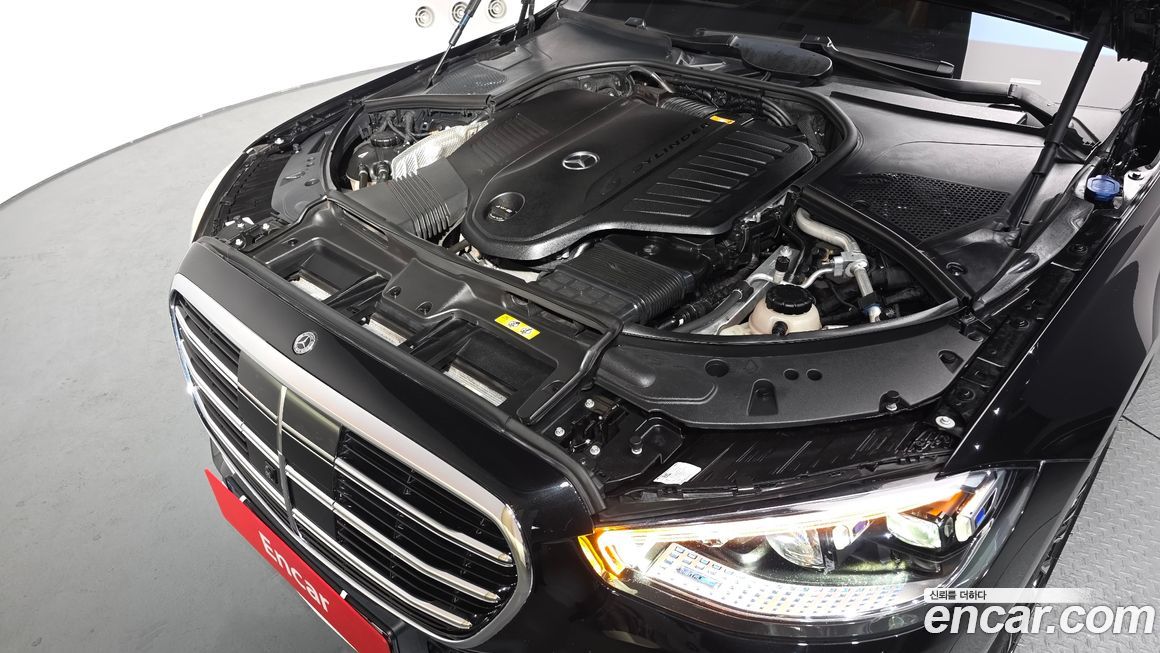 Mercedes-Benz S-Class 2022