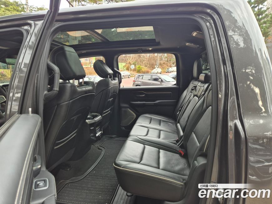 Dodge Ram Pick Up 2021