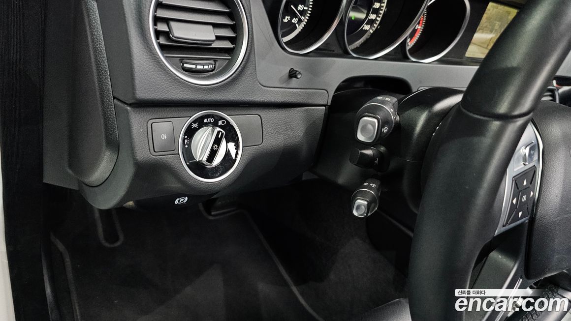 Mercedes-Benz C-Class 2013