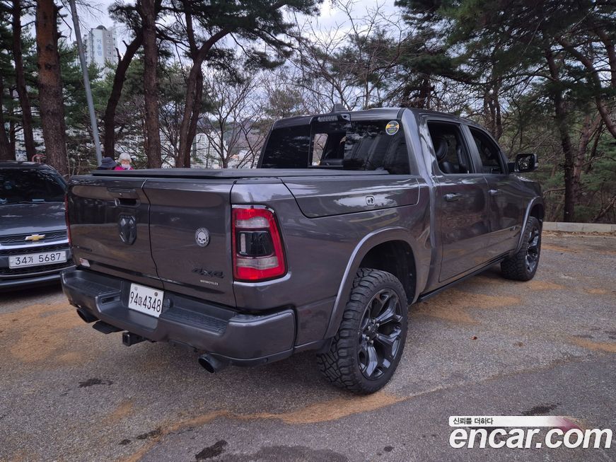 Dodge Ram Pick Up 2021