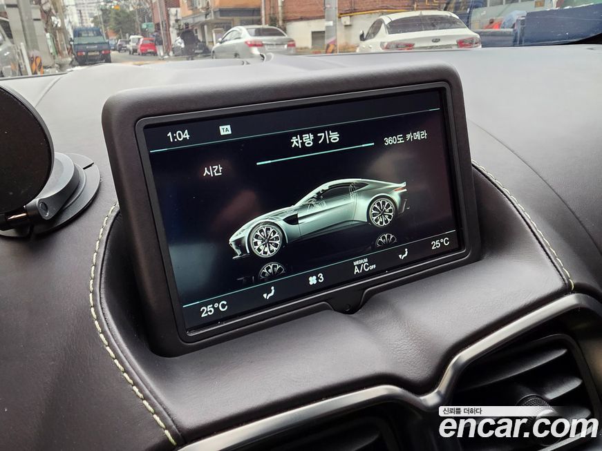 Astonmartin Vantage 2019