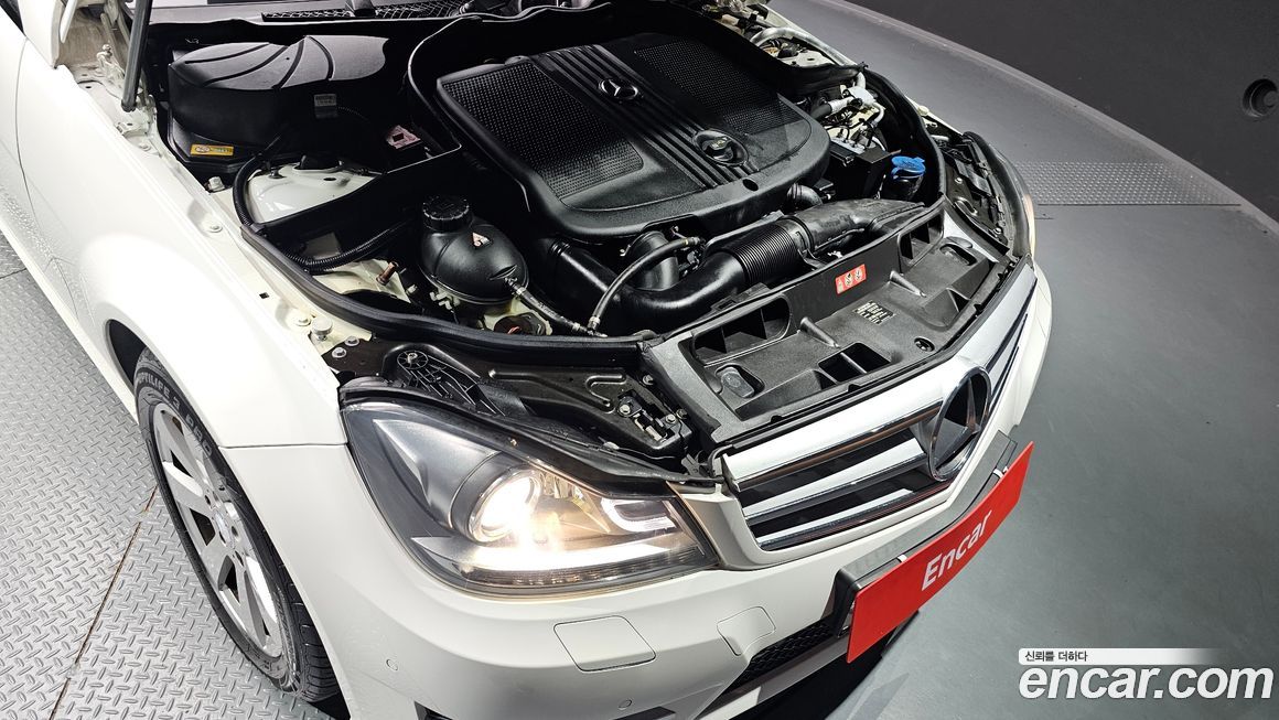 Mercedes-Benz C-Class 2013