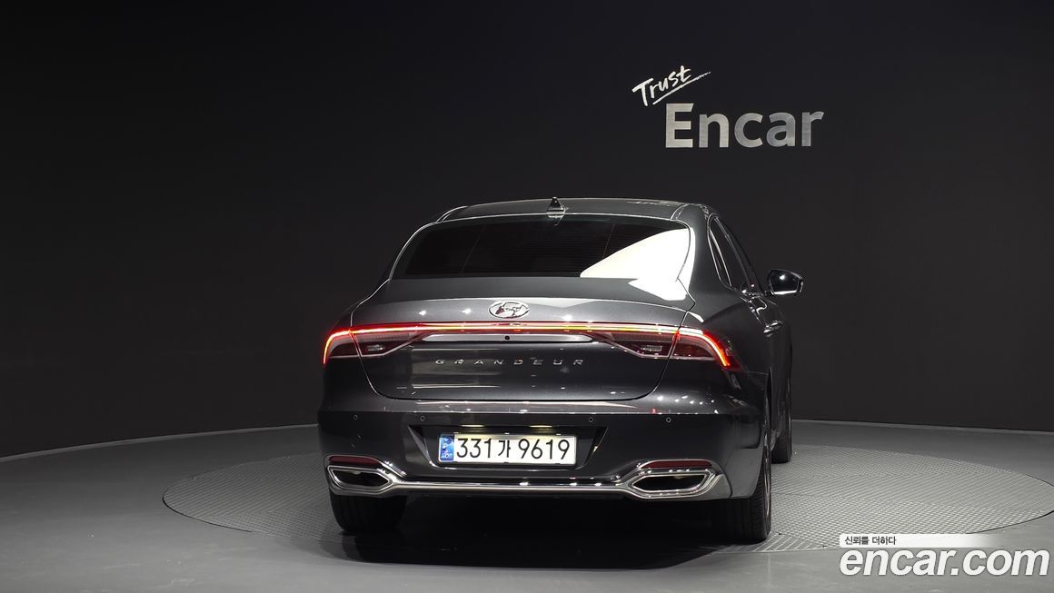 Hyundai Grandeur 2022