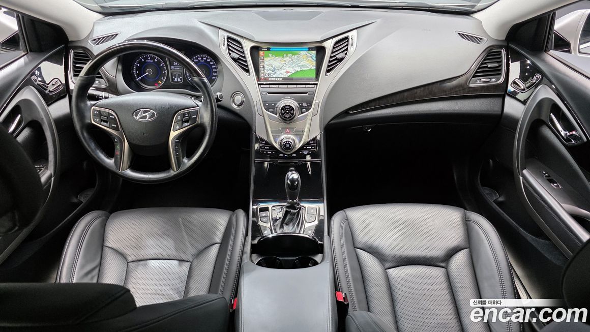 Hyundai Grandeur 2012