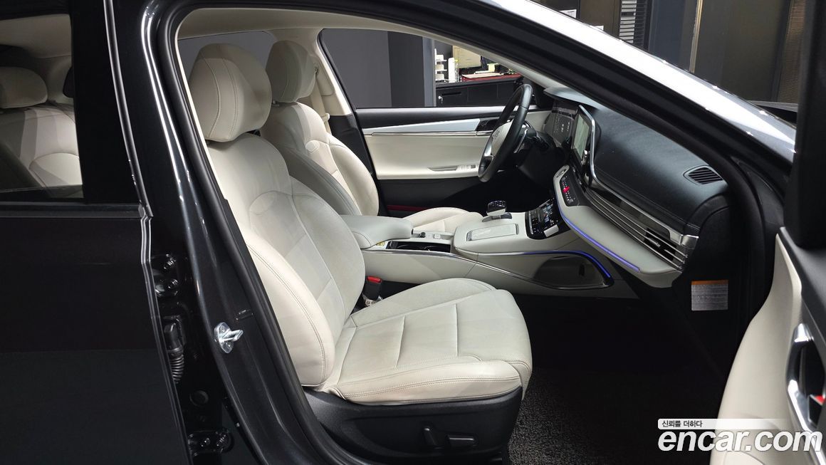 Hyundai Grandeur 2022