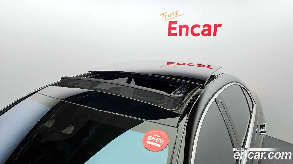 Mercedes-Benz S-Class 2022