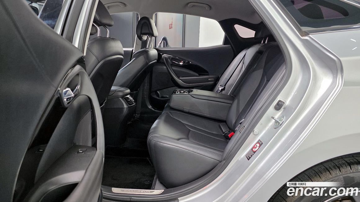 Hyundai Grandeur 2012