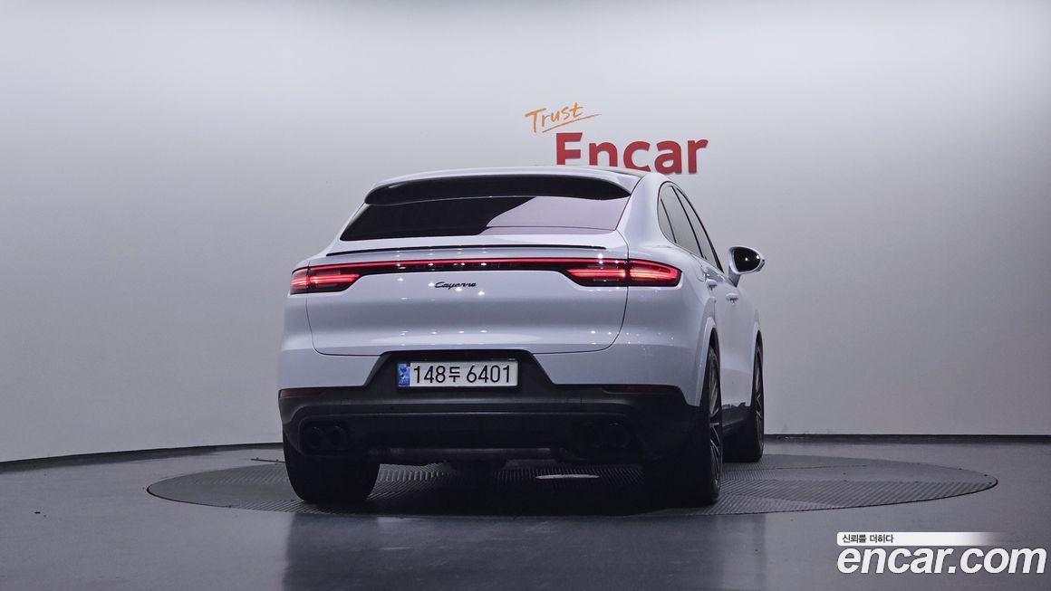 Porsche Cayenne 2023
