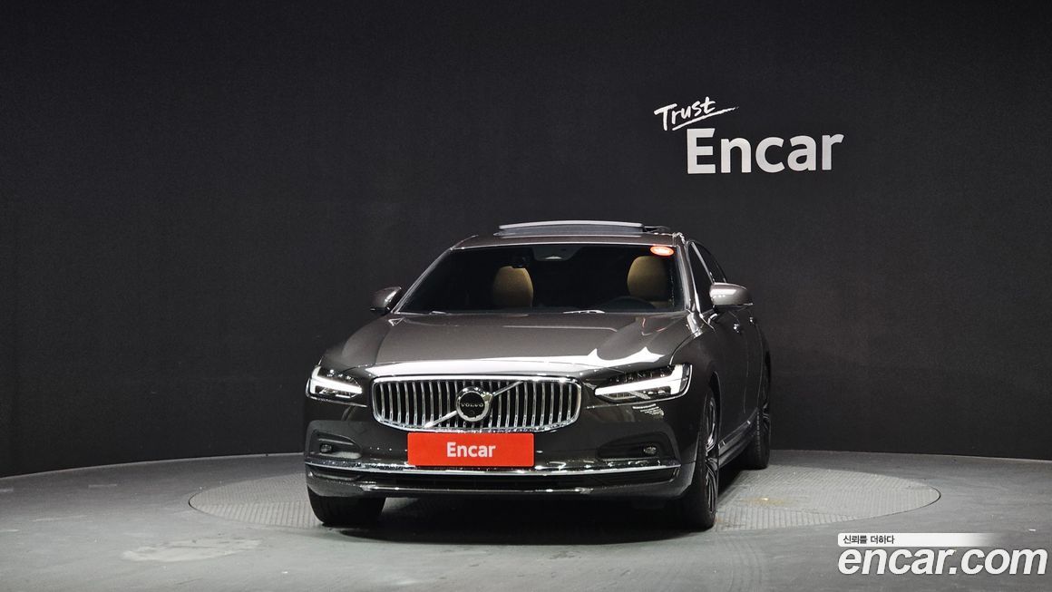 Volvo S90 2023