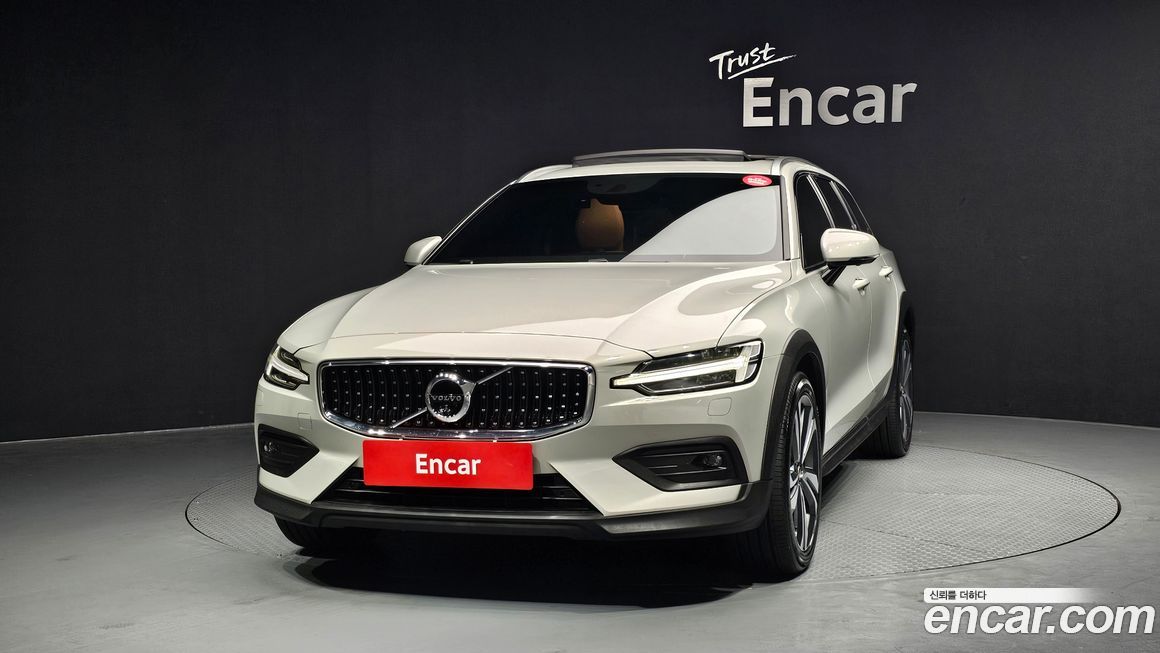Volvo V60 2021