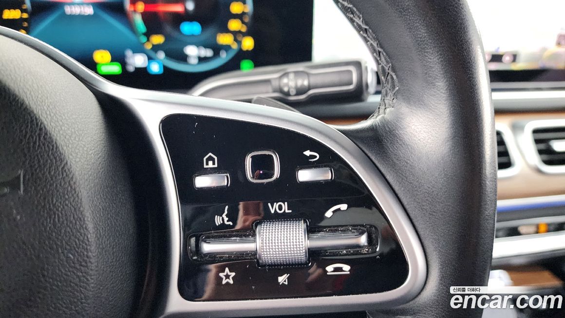 Mercedes-Benz GLE-Class 2021