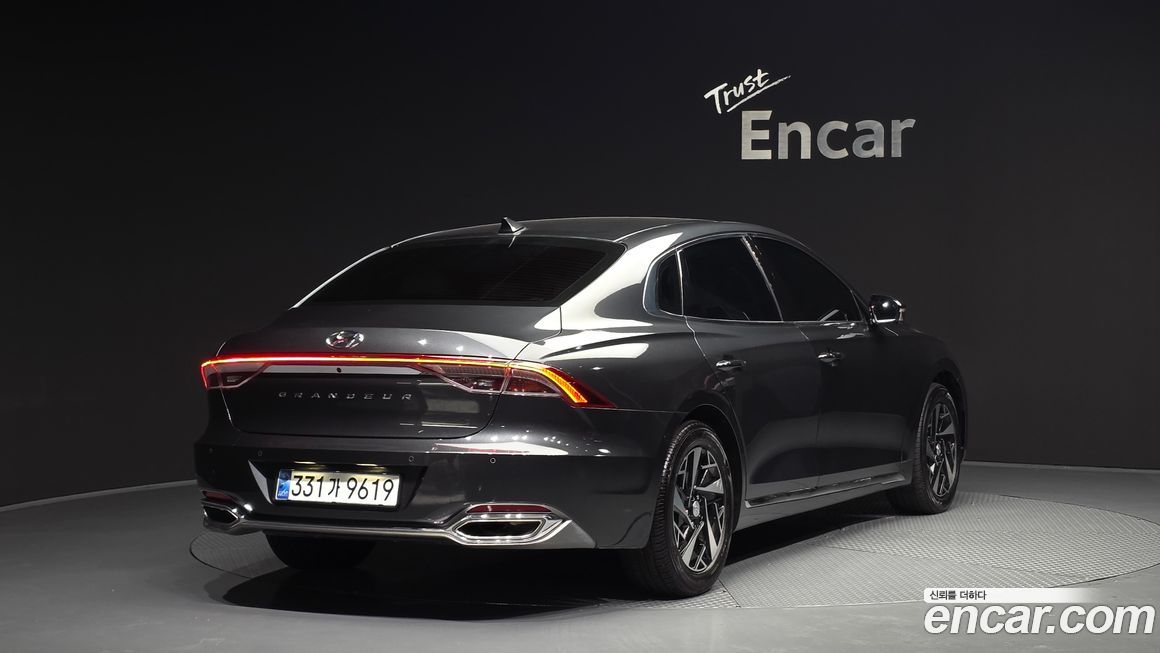 Hyundai Grandeur 2022