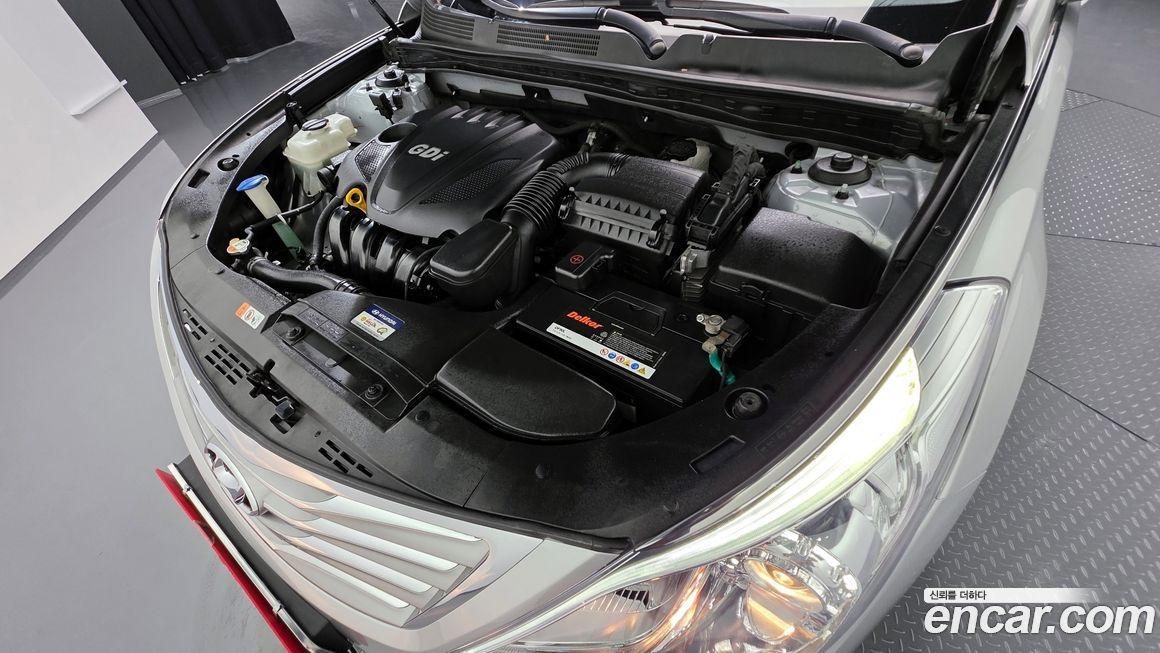 Hyundai Grandeur 2012