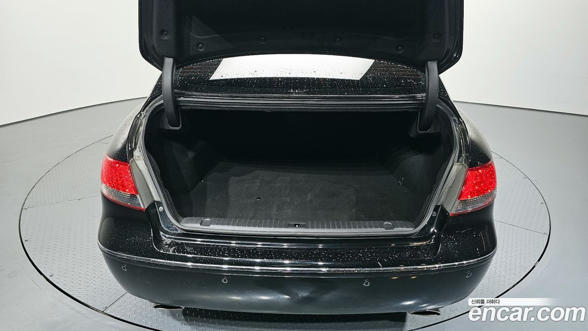 Hyundai Grandeur 2010