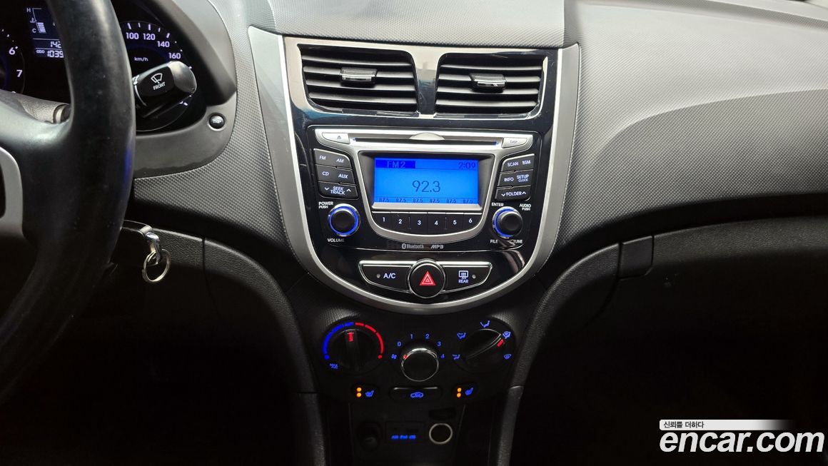 Hyundai Accent 2014