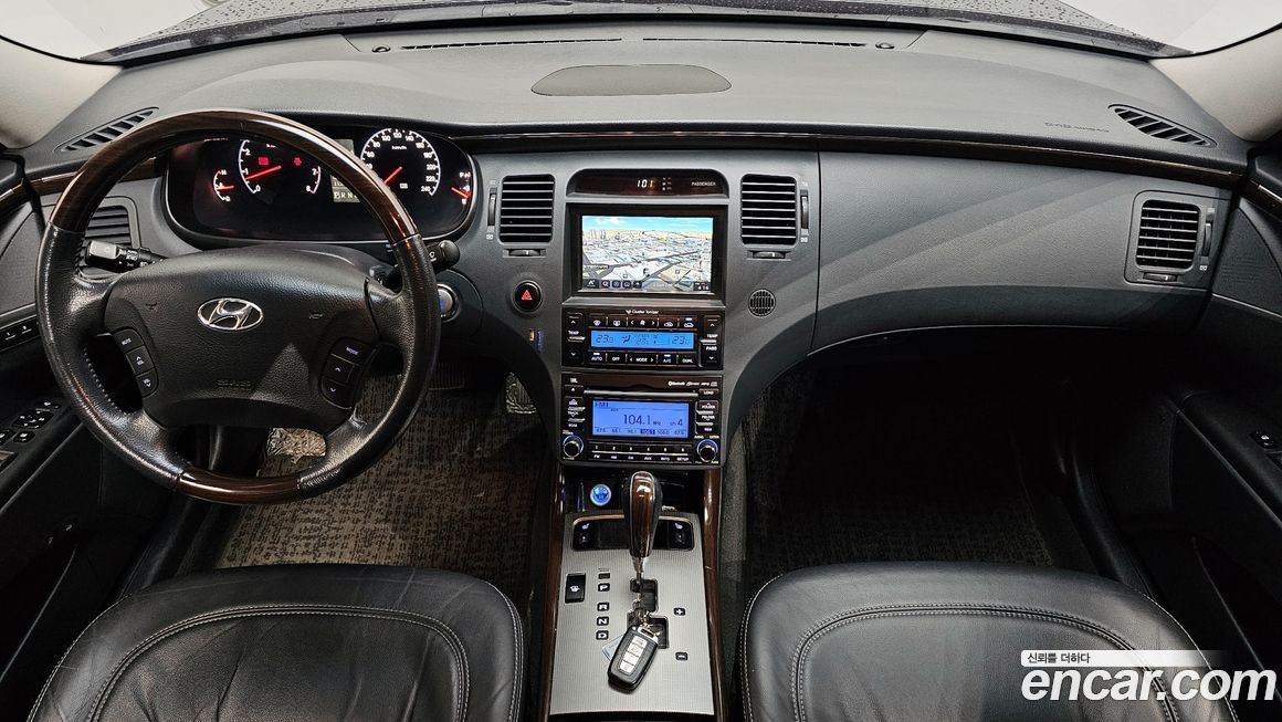 Hyundai Grandeur 2010