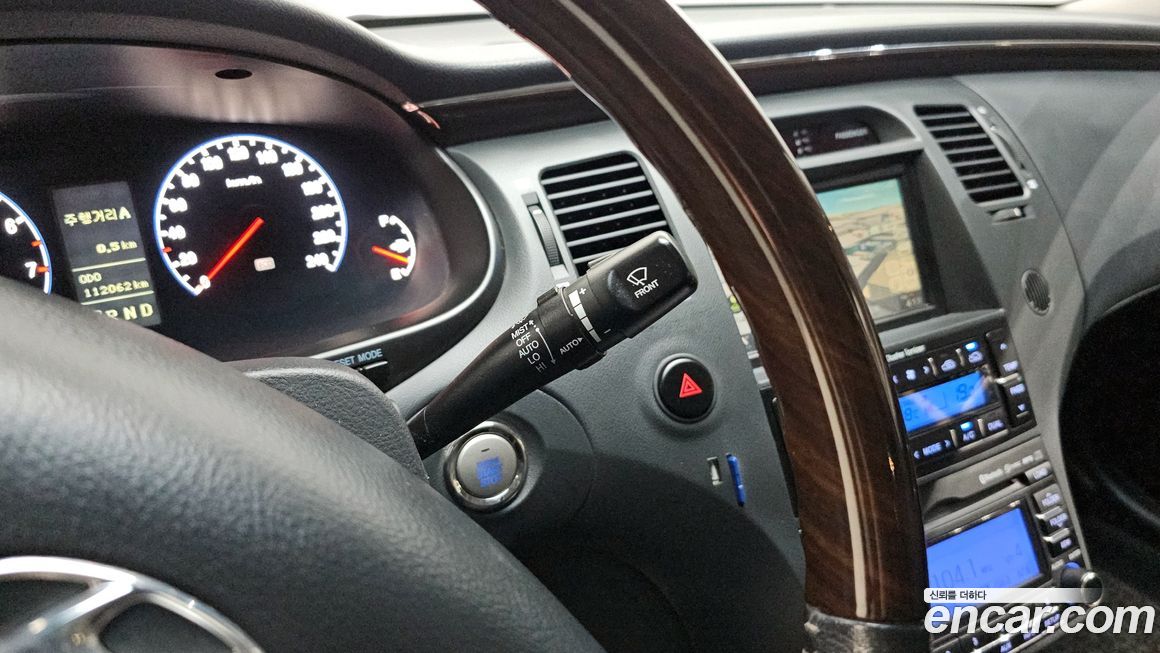 Hyundai Grandeur 2010