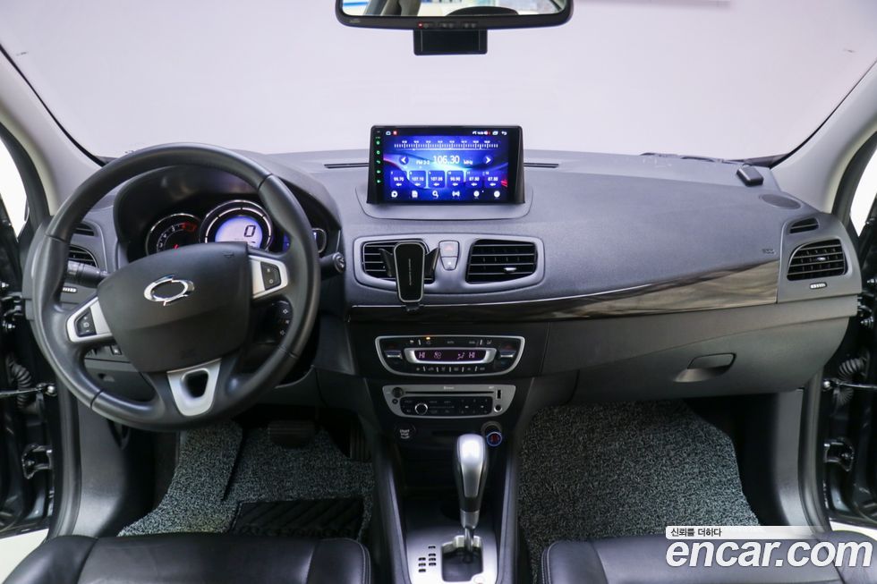 Renault-KoreaSamsung SM3 2013