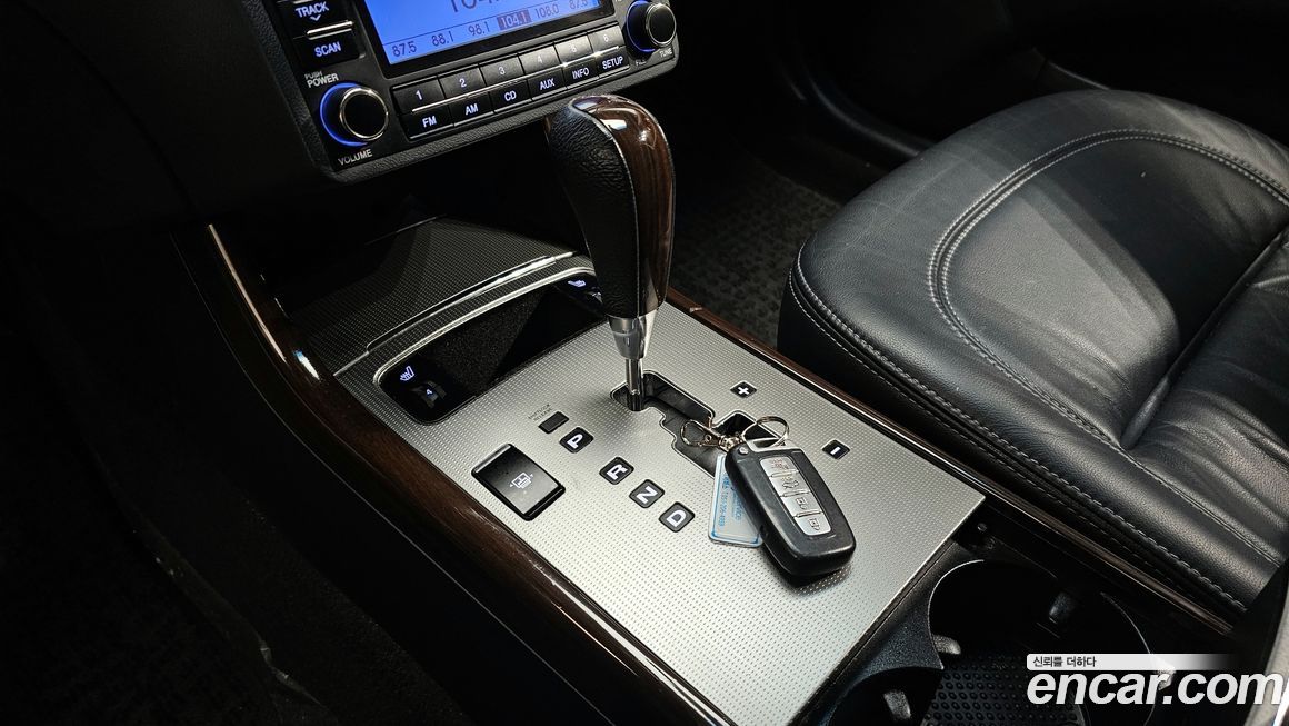 Hyundai Grandeur 2010