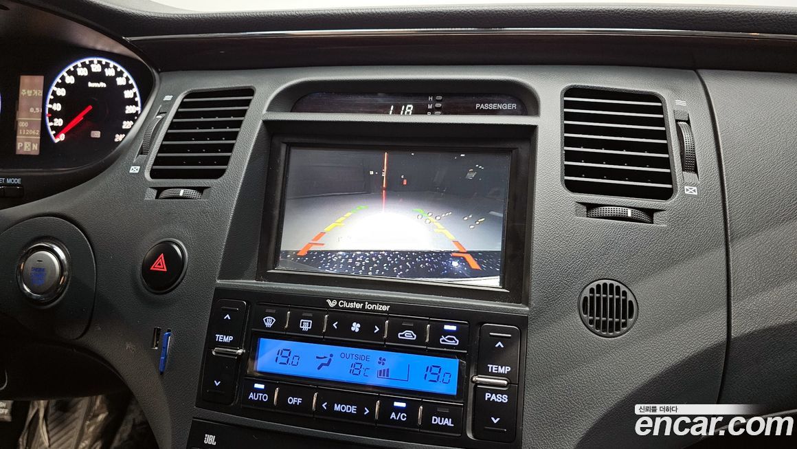 Hyundai Grandeur 2010