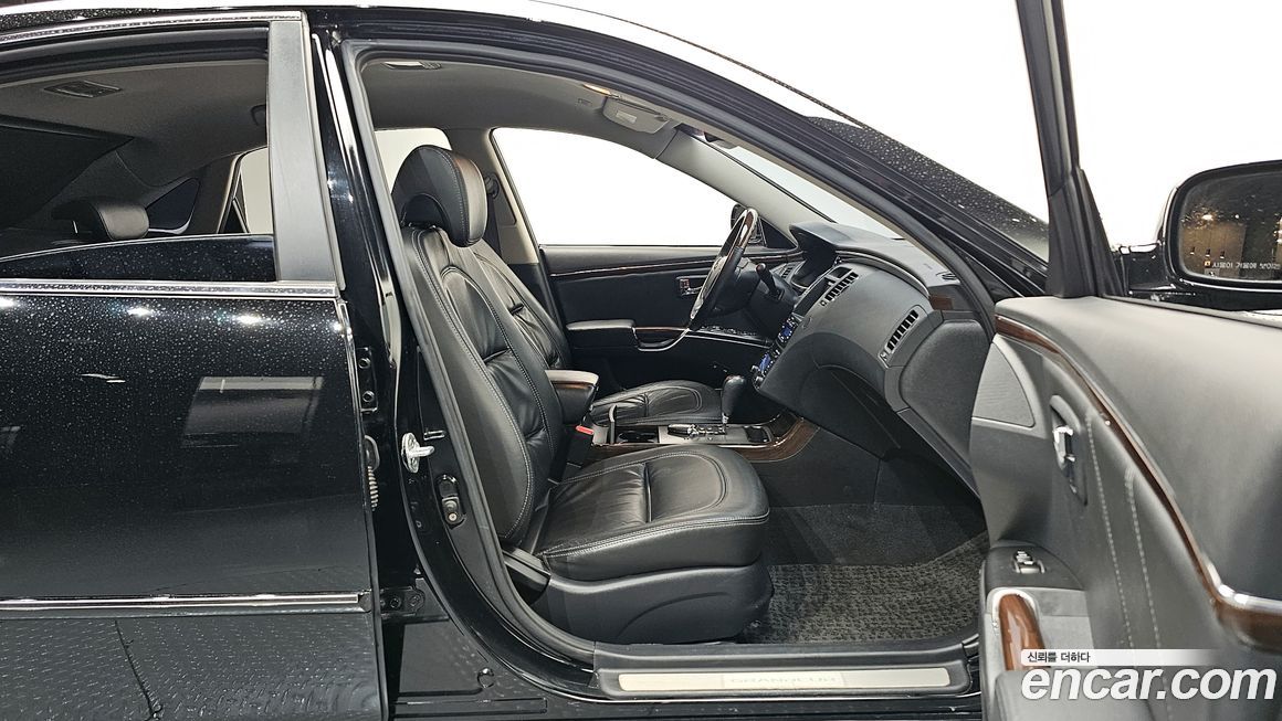 Hyundai Grandeur 2010