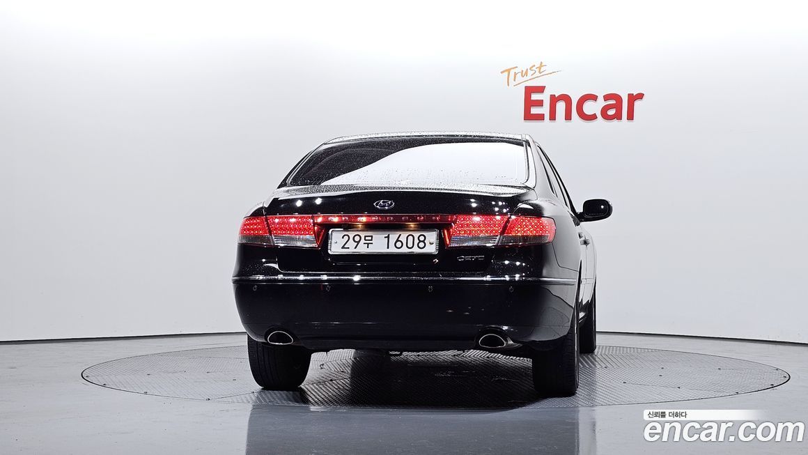 Hyundai Grandeur 2010