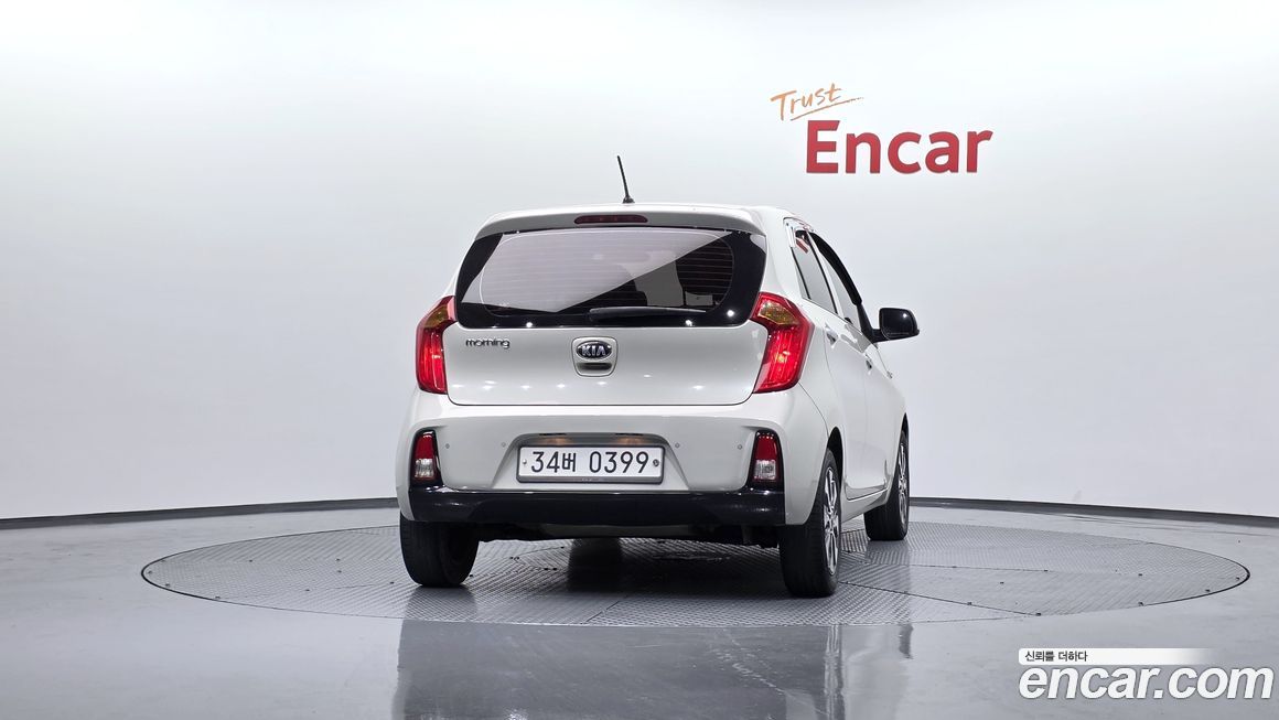 Kia morning 2016