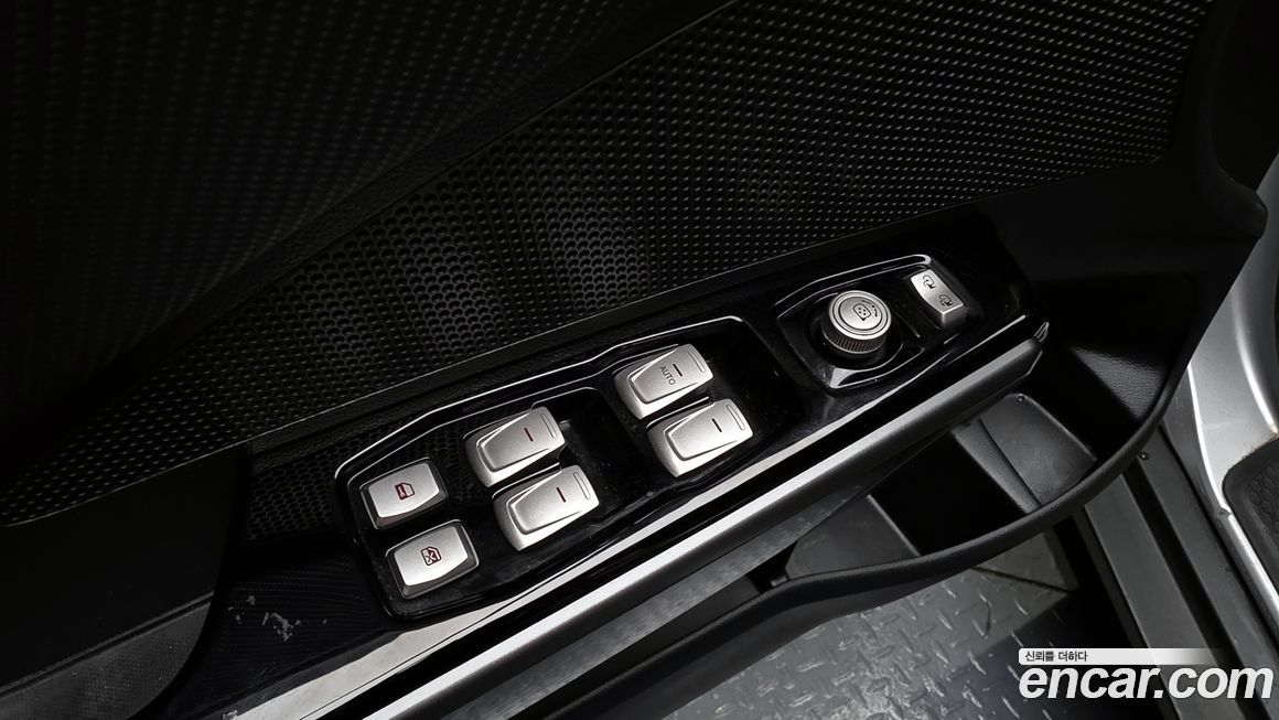 KG_Mobility_Ssangyong TIBOLI 2017