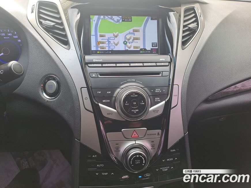 Hyundai Grandeur 2012