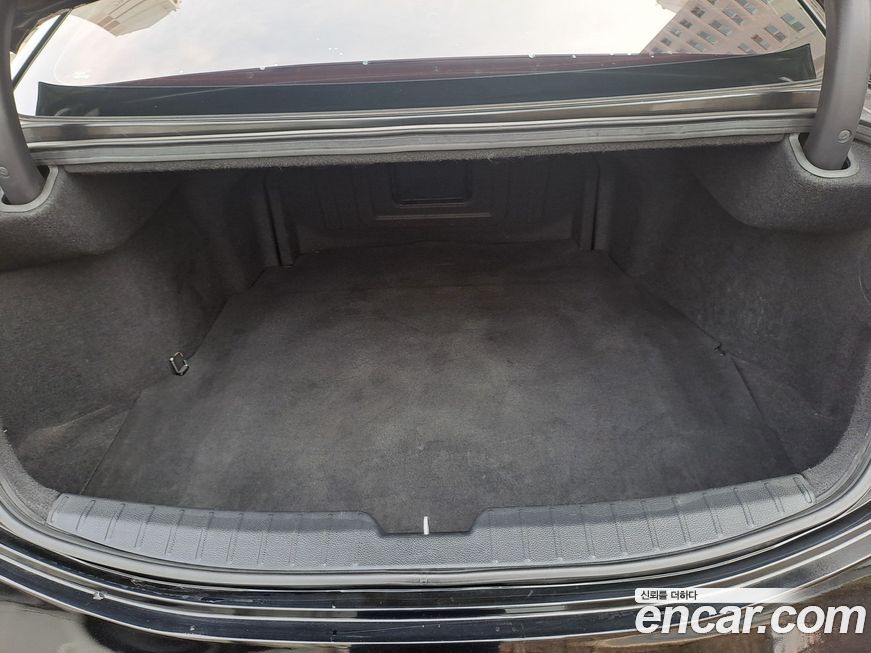 Hyundai Grandeur 2012