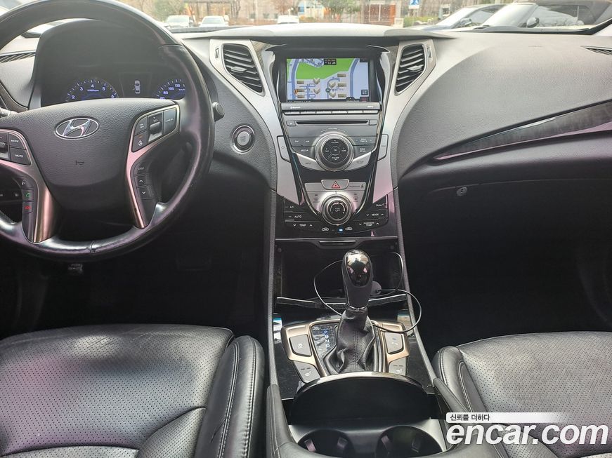 Hyundai Grandeur 2012