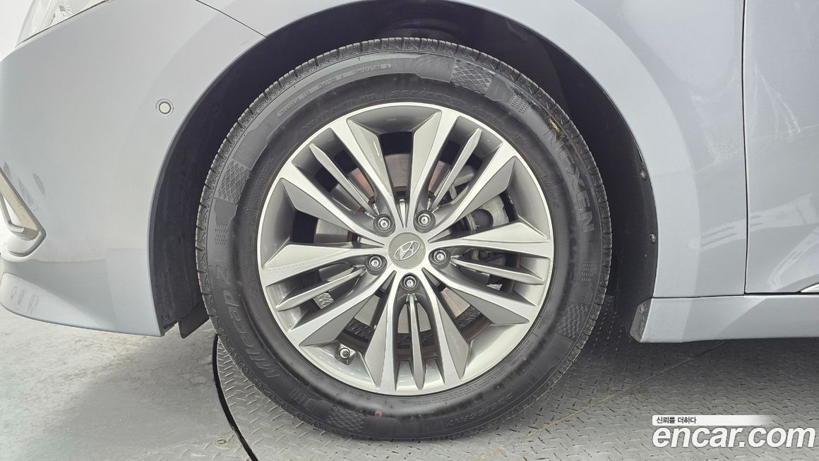 Hyundai Grandeur 2017