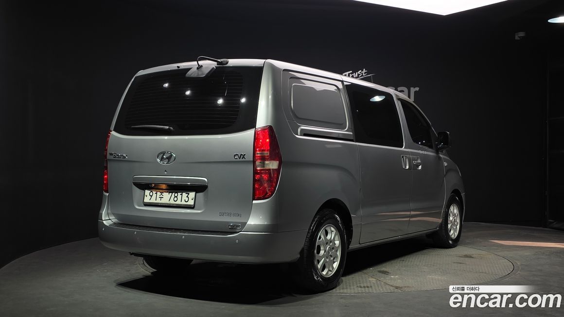 Hyundai Starex 2013