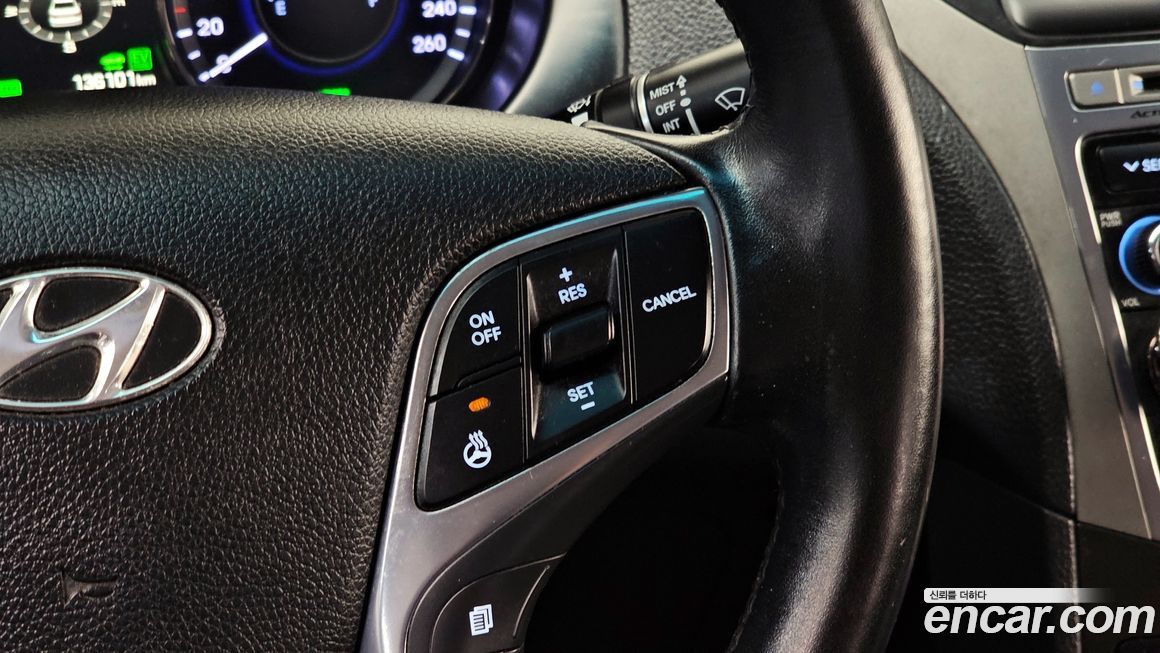 Hyundai Grandeur 2016