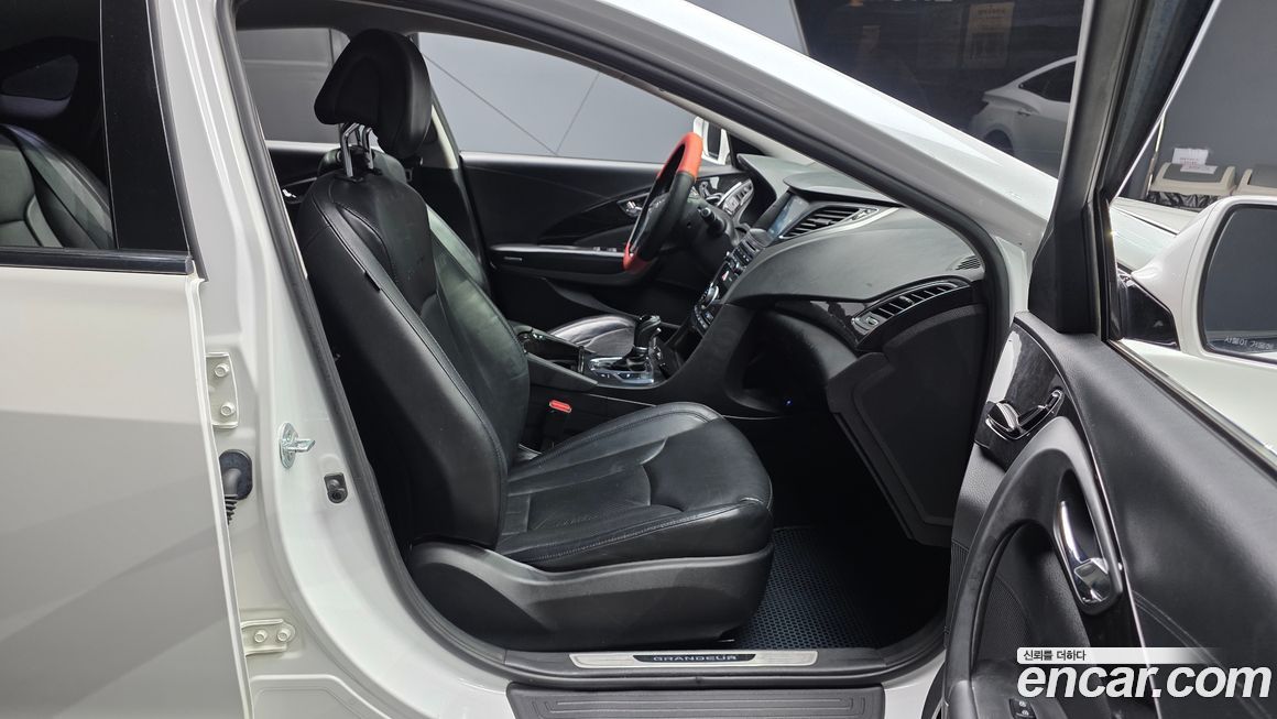 Hyundai Grandeur 2016