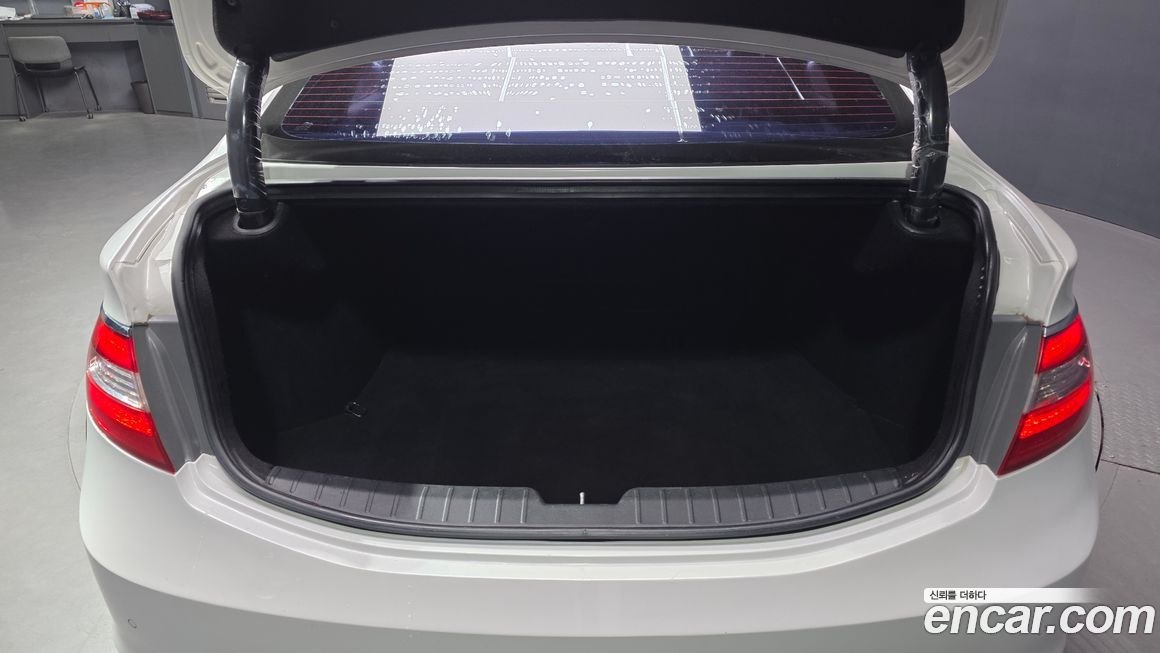 Hyundai Grandeur 2016