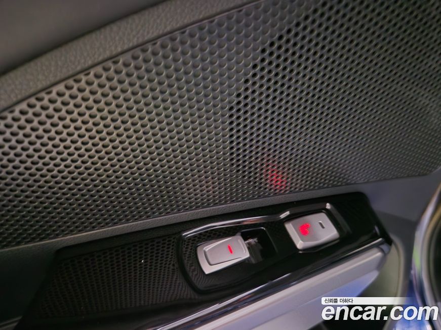 KG_Mobility_Ssangyong TIBOLI 2015