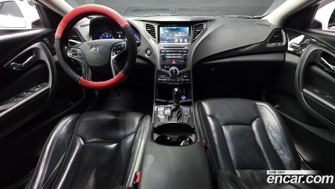 Hyundai Grandeur 2016