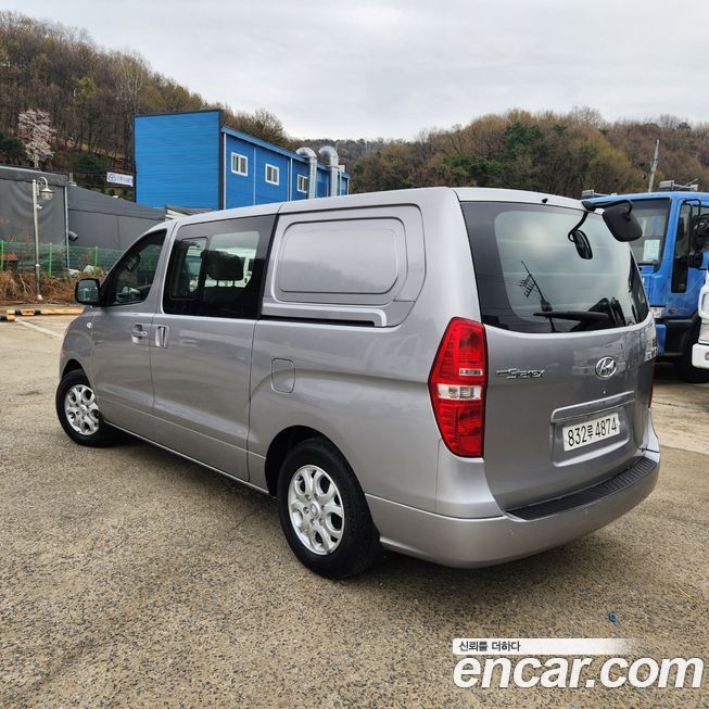 Hyundai Starex 2013