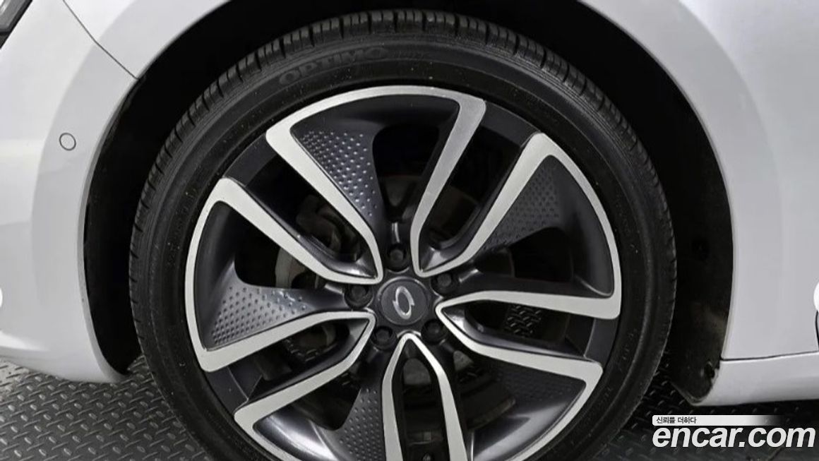 Renault-KoreaSamsung SM6 2016