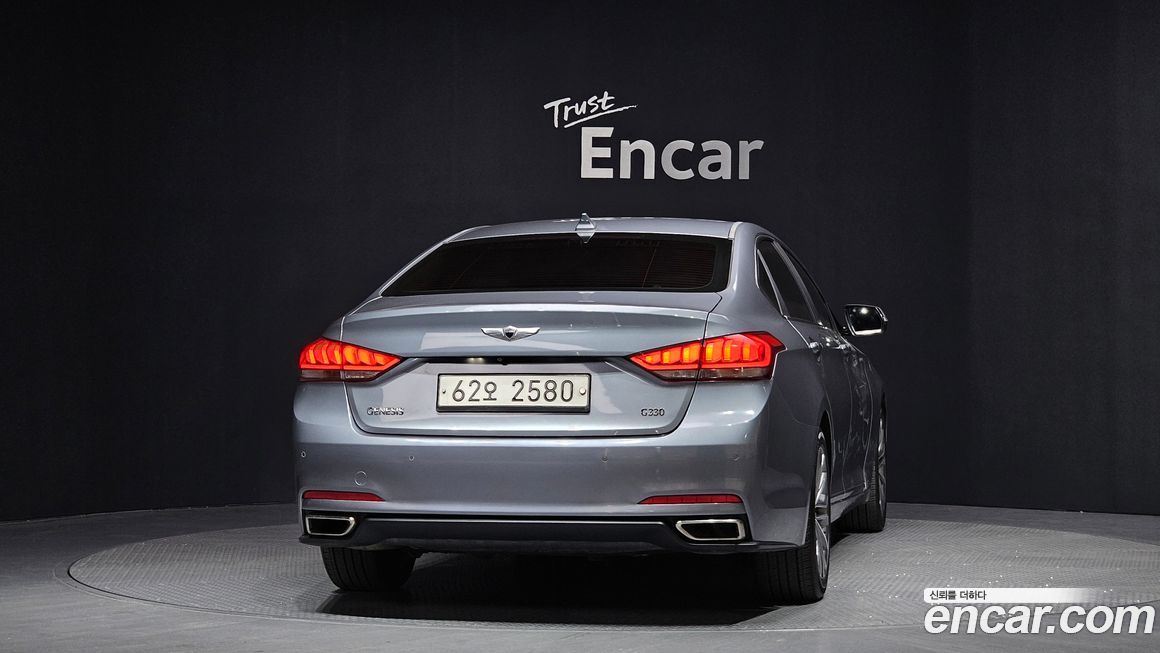 Hyundai Genesis 2014